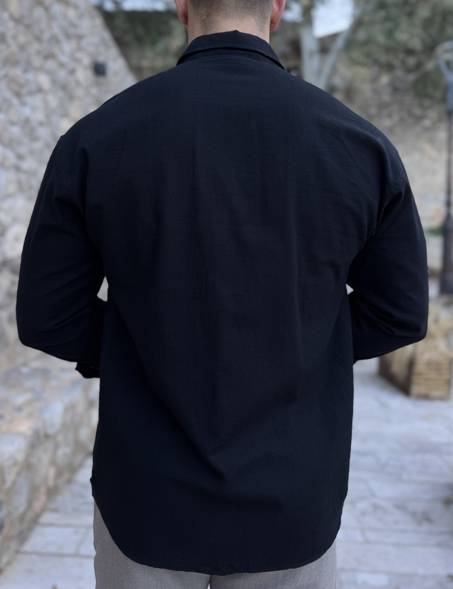 Ανδρικό μαύρο μακρυμάνικο πουκάμισο RMZ19140 φωτογραφία